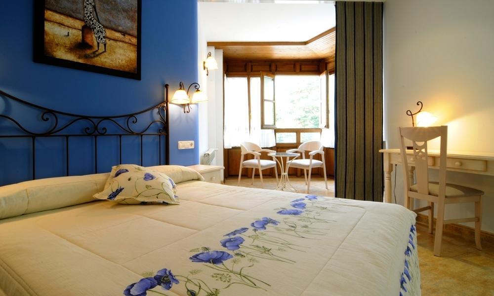 Hotel Rural La Corte De Los Pinares Vinuesa Room photo